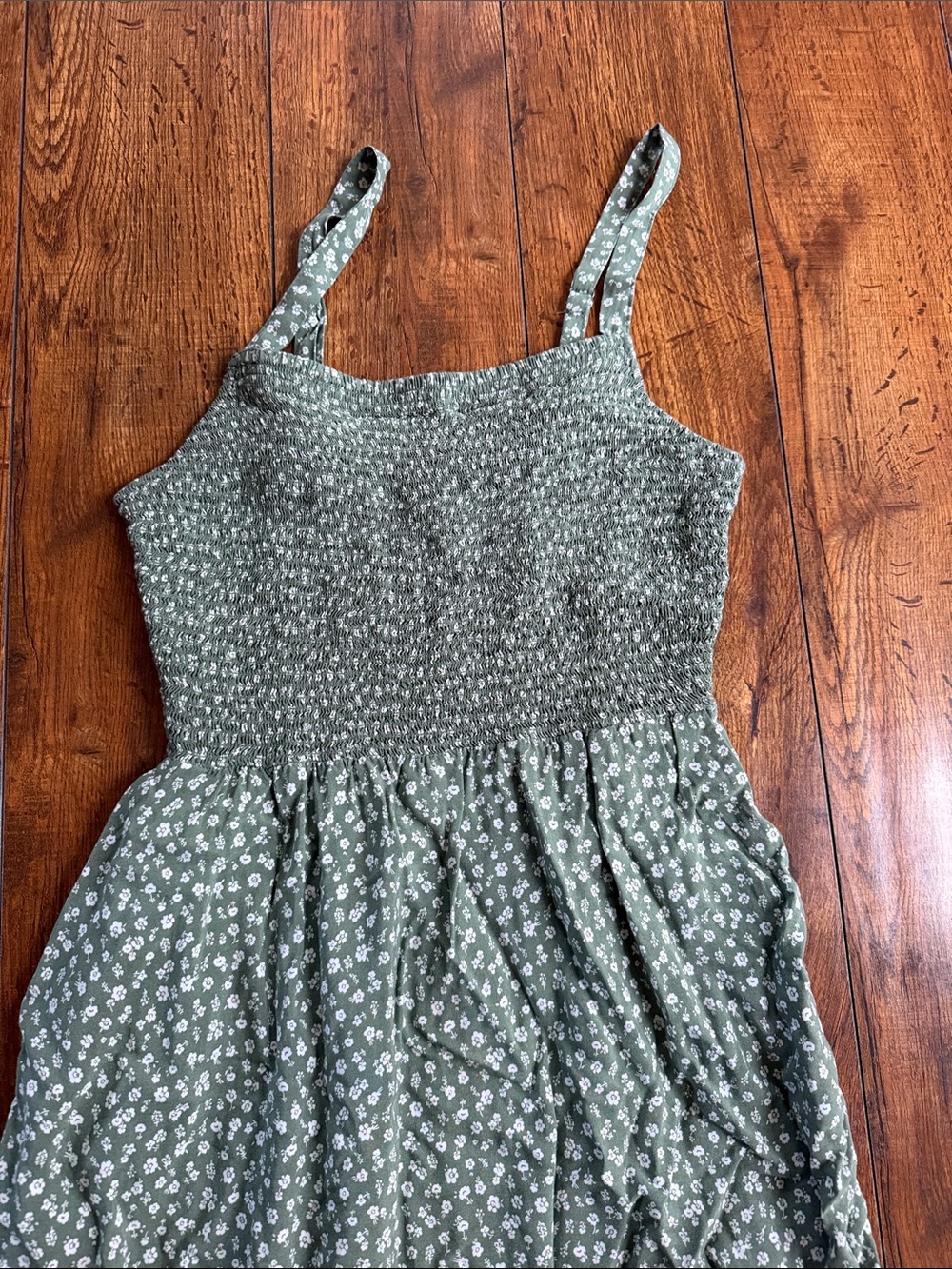 Old Navy Olive Green Floral Smocked Maxi Dress - Picture 2 of 4